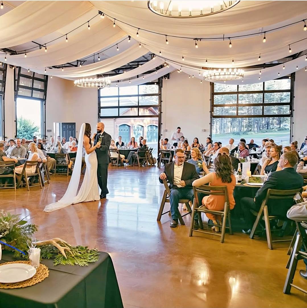 Restaurant atmosphere